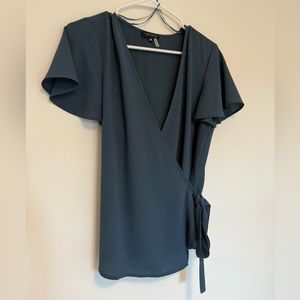 1.Slate wrap top *like new!*